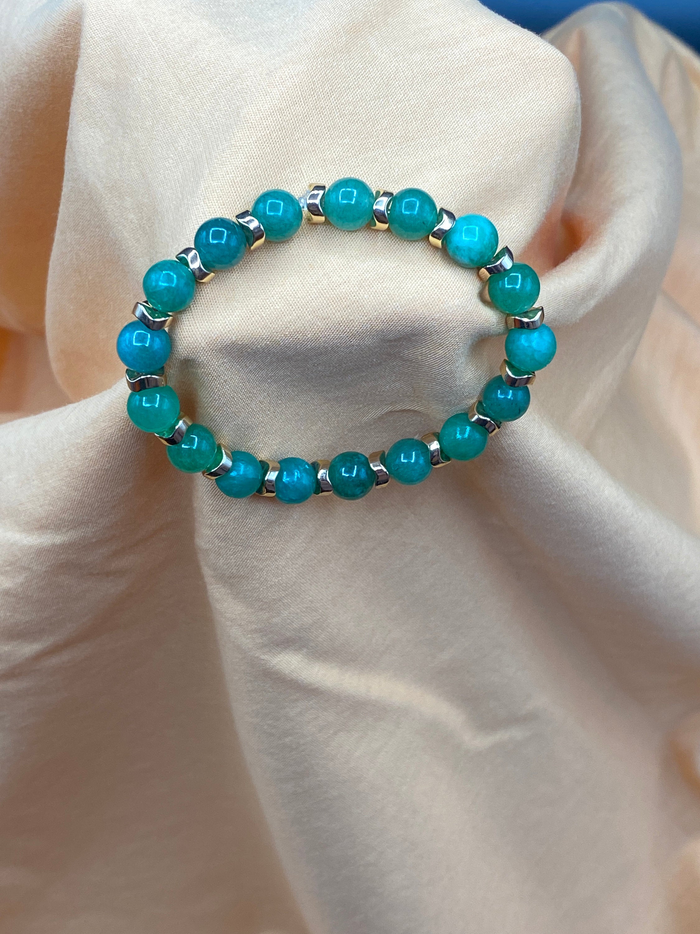 Crystal Healing Green Quartz Stretch Bracelet - Mama’s Malas jewelry